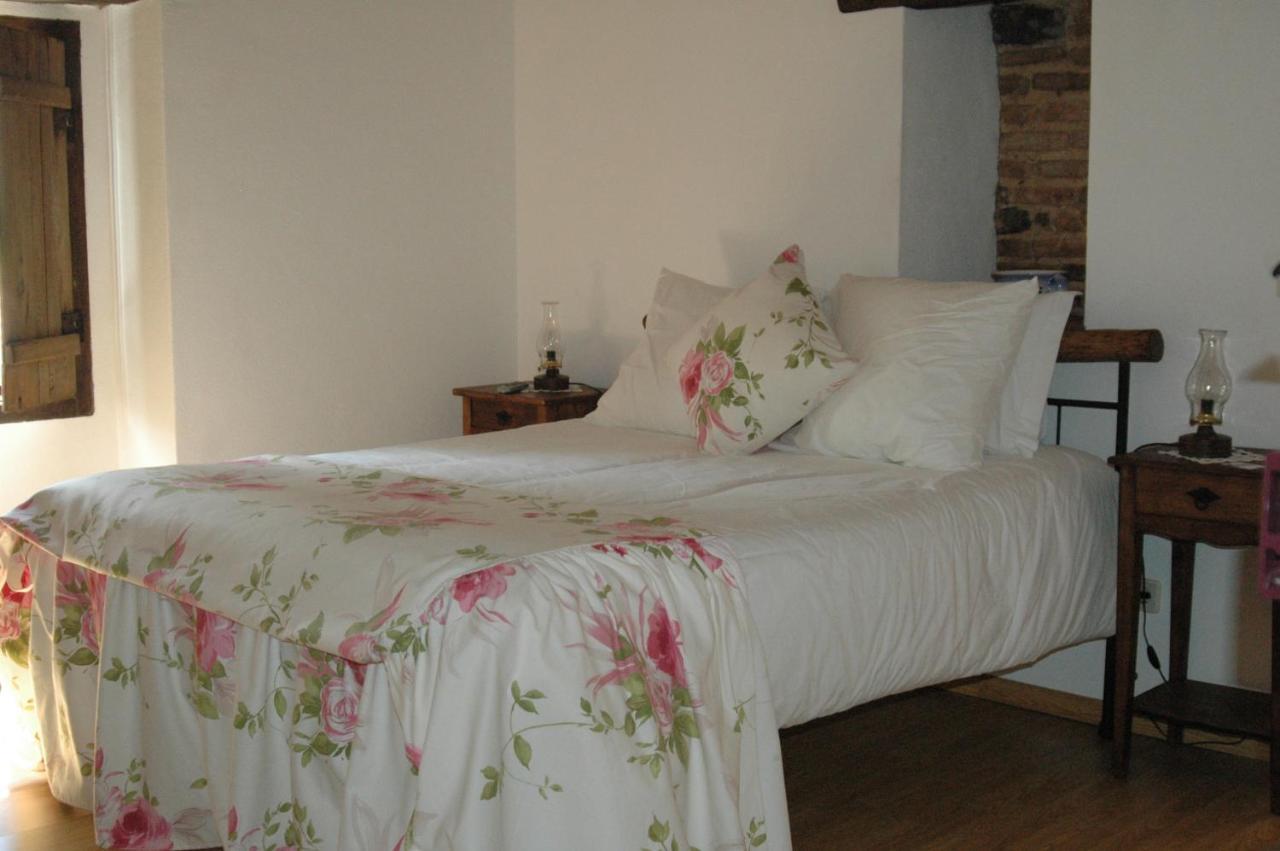 Quinta Do Vaqueirinho - Agro-Turismo Villa Marvão Oda fotoğraf